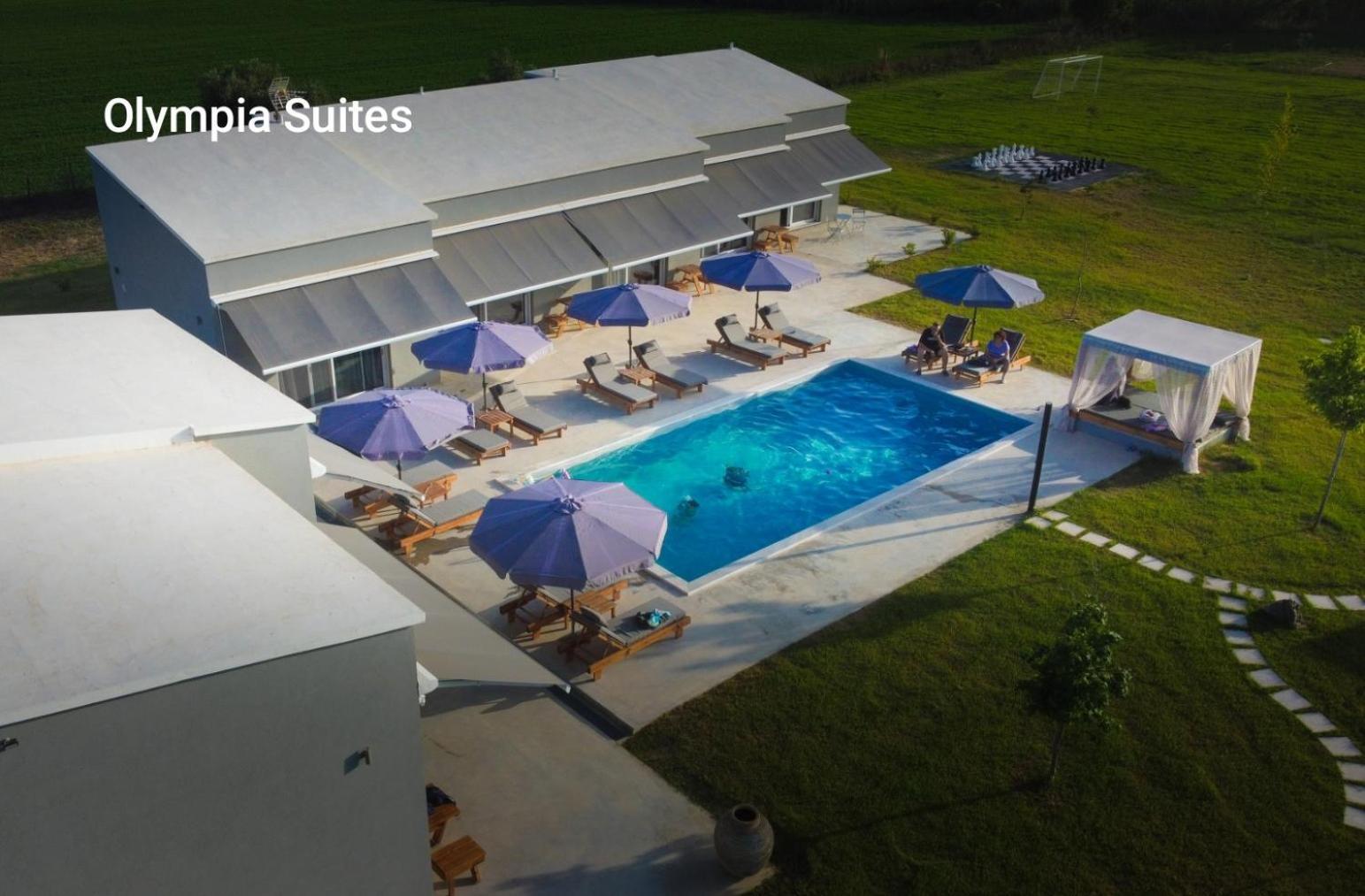 Olympia Suites Pírgos 외부 사진